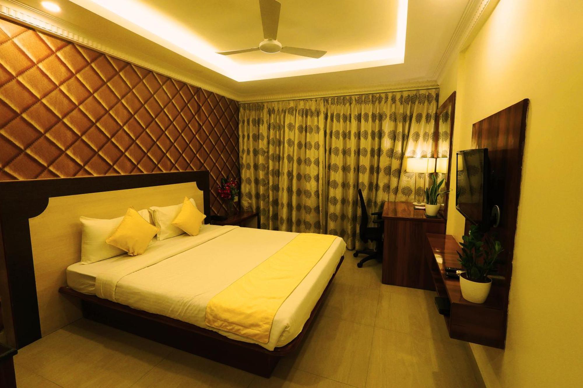 Grand Regency Rajajinagar, Iskcon Temple - Wtc Hotel Bangalore Exterior foto